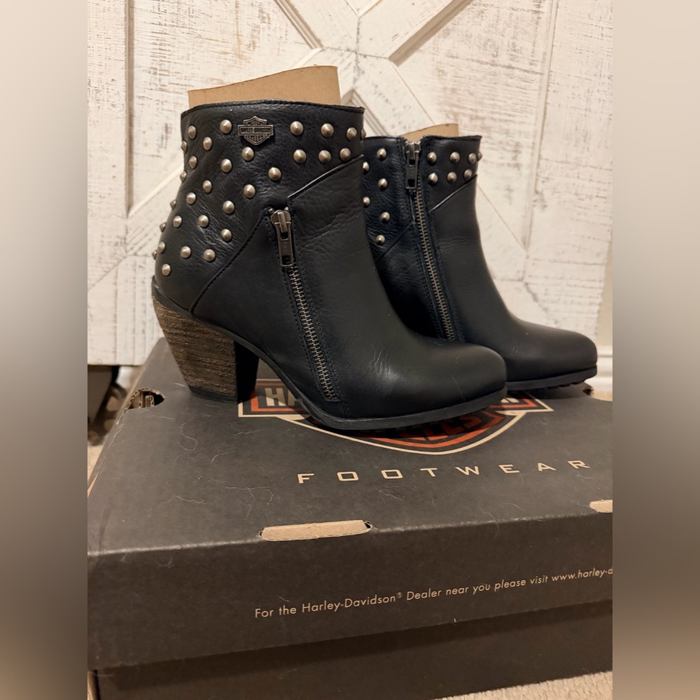 Harley-Davidson Women's Wexford Black Booties - Picture 3 of 10